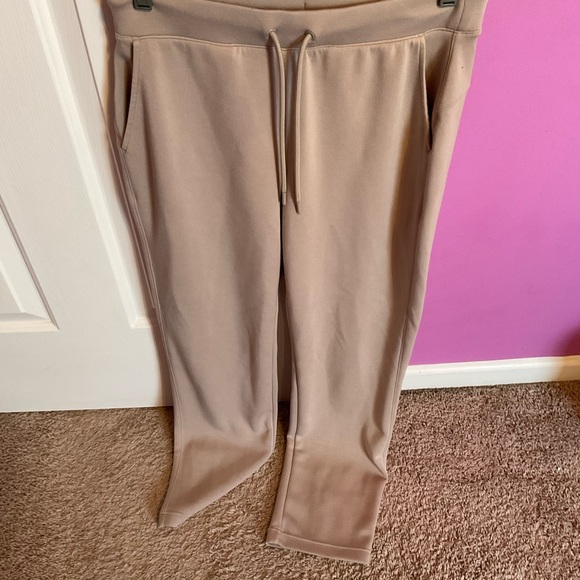 Taupe jogging suit - Picture 4 of 5